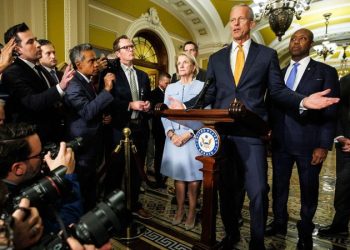 Senate Republicans plot longer-term funding bill as government shutdown continues