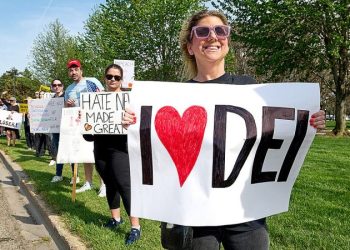 Conservative legal group sounds alarm over CDC tool, reveals why Trump admin should eliminate race