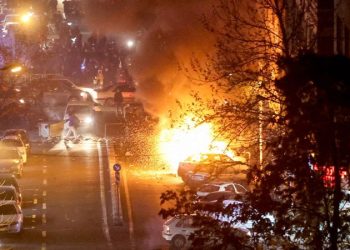 Armed militias fire heavy machine guns through Tehran streets in deadly night attacks