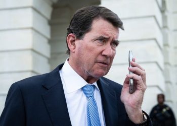 Hagerty urges FCC to punish Verizon over release of Senate phone data